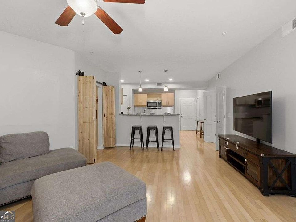 1st image of 390 17th St NW Unit 3038