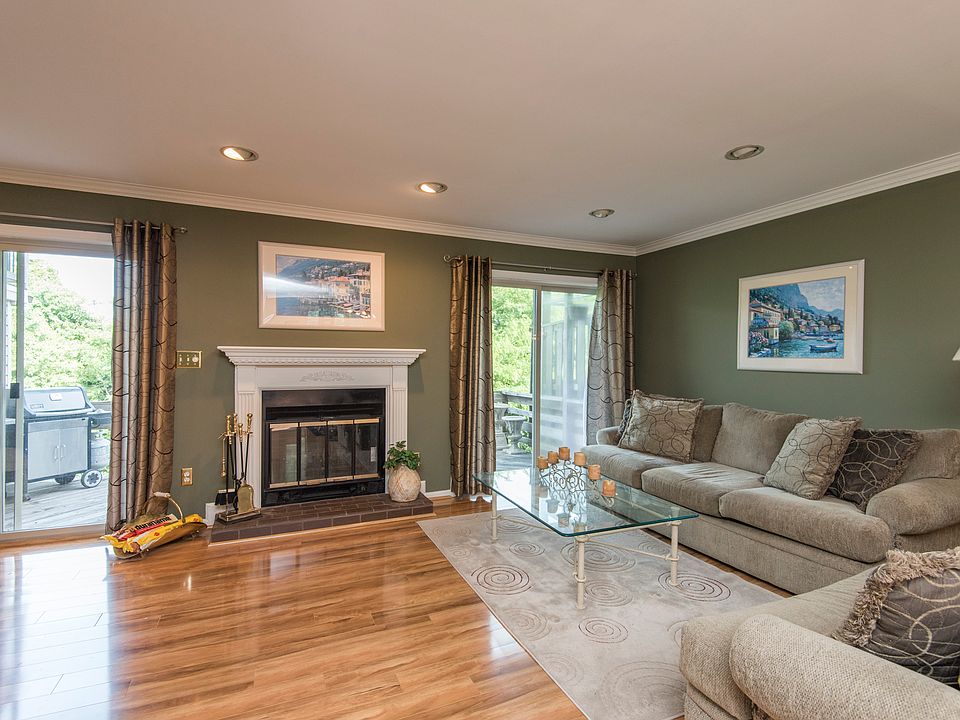 1st image of 1542 Seton Villa Ln