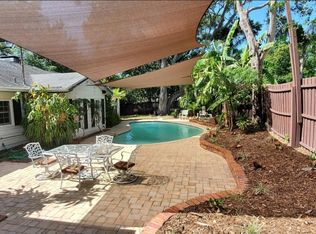 1011 Pinebrook Dr, Clearwater, FL 33755