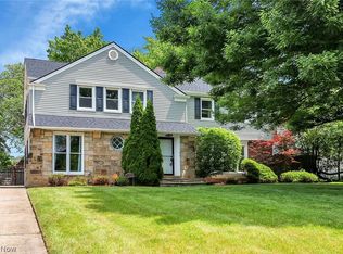3165 Van Aken Blvd, Shaker Hts, OH