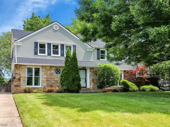 3165 Van Aken Blvd, Shaker Hts, OH 44120