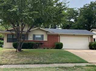 515 Elaine Dr, Irving, TX 75060