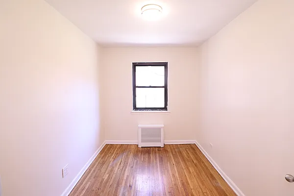 Rented by A&E Real Estate Management | media 5