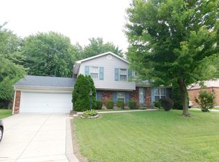 7617 Cove Dr, Louisville, KY 40291