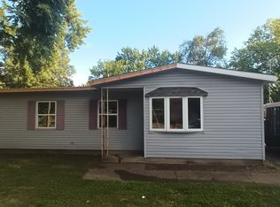 2003 W Kirby Ave, Champaign, IL 61821