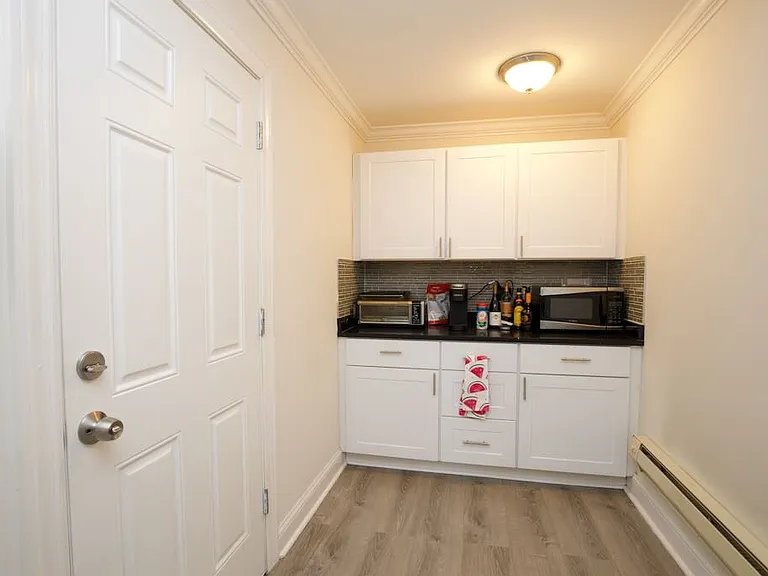 2129 N Dayton St #1G — Photo 5