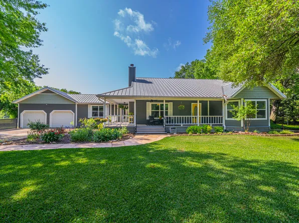 3992 Hartlee Field Rd, Denton, TX 76208