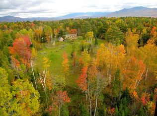 30 McMahon Dr, Whitefield, NH 03598