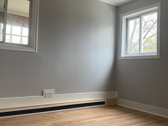 3rd image of 651 South Blvd APT 5