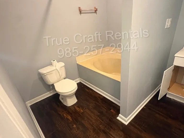 1219 Coteau Rd #A — Photo 9