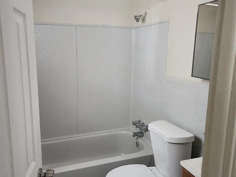 2219 Highland St S #3 — Photo 5