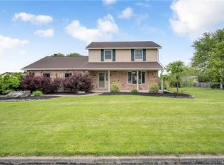 10 Dusty Rd, Easton, PA 18045