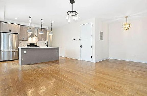 3rd image of 346 Greene Ave #2