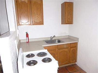 1st image of 124 E Jacinto St APT 4