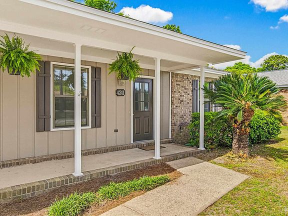 4th image of 4241 Cherry Laurel Dr