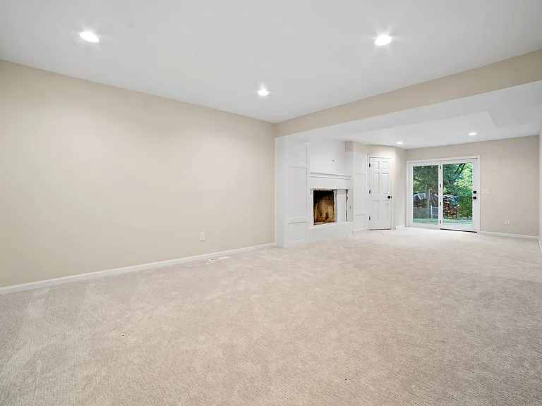 17711 Creek Ridge Pass — Photo 52