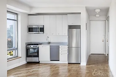 Rented by City Connections Realty