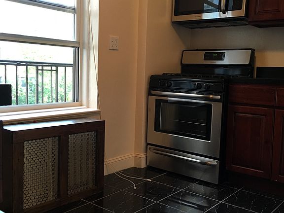4th image of 6940 108th St #5B