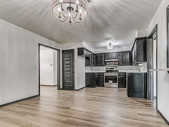 5th image of 329020 S 3290th Rd