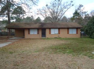 218 S Cromartie St, Hazlehurst, GA 31539