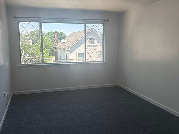 2nd image of 286 Steuben St #1