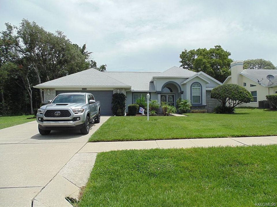 1st image of 119 W Forest Oak Pl