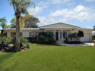 407 Poinsettia Rd, Melbourne Beach, FL 32951