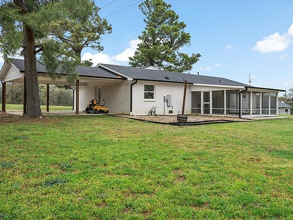 3rd image of 8082 County Road 308