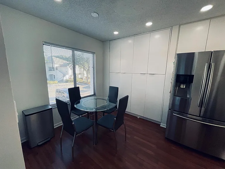 7473 Glendevon Ln #407 — Photo 6