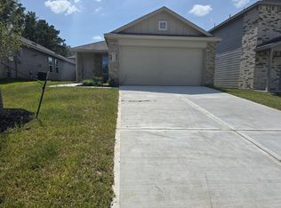 5712 Ivy Crst, Montgomery, TX 77316