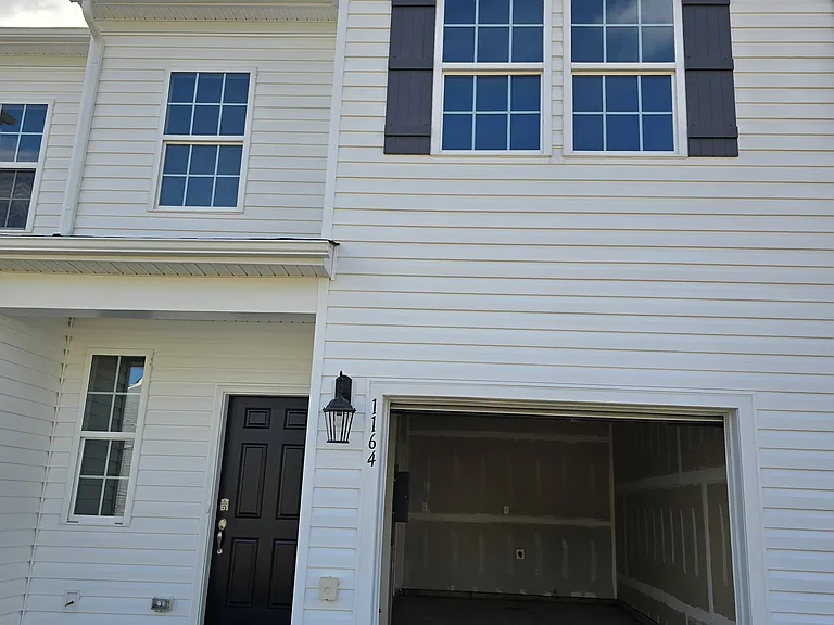 1164 Martin Rd — Photo 1