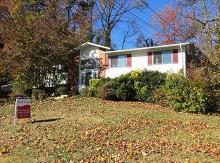 5522 Eastbourne Dr, Springfield, VA 22151