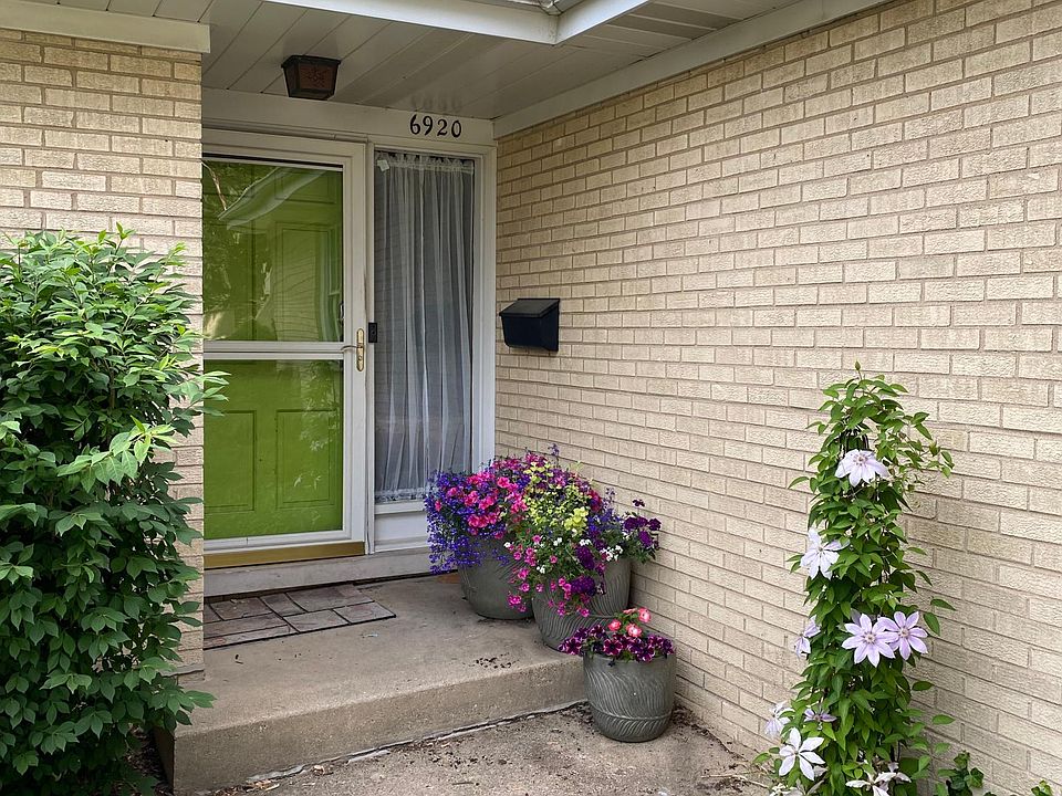 6920 N Chicora Ave, Chicago, IL 60646 Zillow