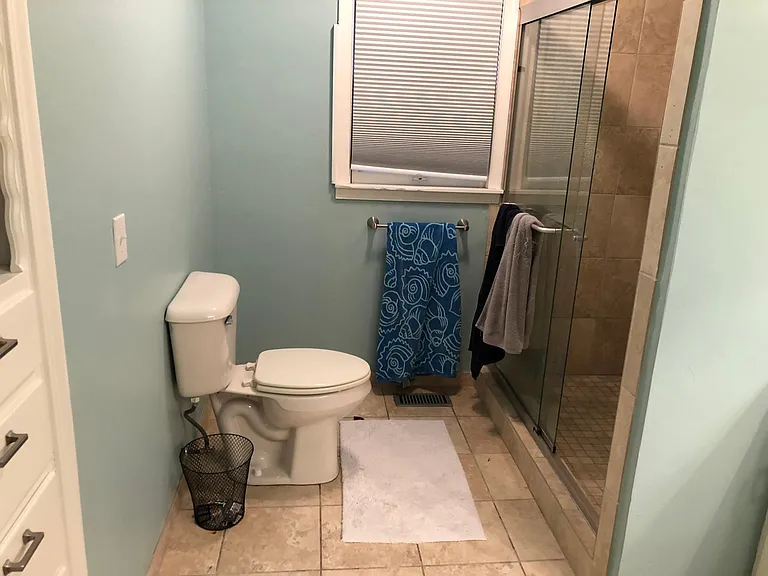 6444 N Harvard Ave — Photo 17