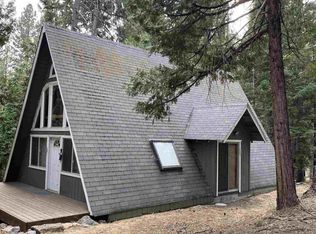 29598 Lassen Dr, Cold Springs, CA 95335