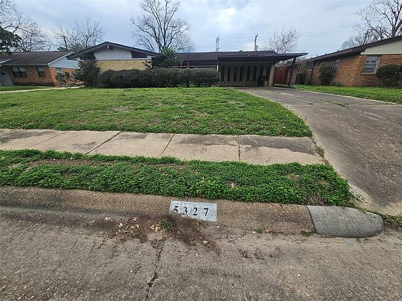 2nd image of 5327 Knotty Oaks Trl
