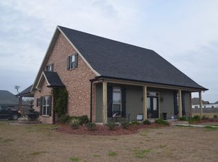 292 Louis Emile Dr, Gray, LA 70359