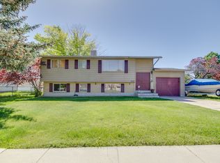 1428 S David St, Syracuse, UT 84075