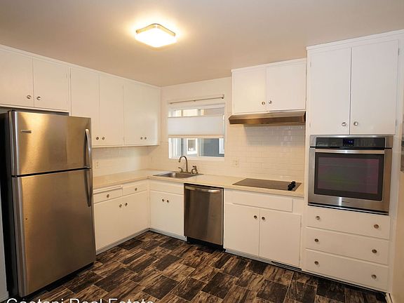 2nd image of 4725 Irving St #11466112