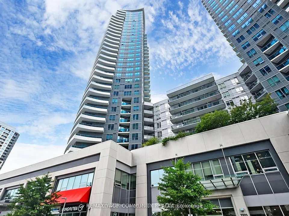 7161 Yonge St #522