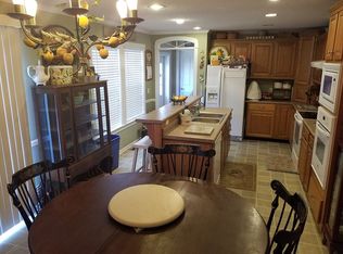 104 Cedar St, PERRY, OK 73077