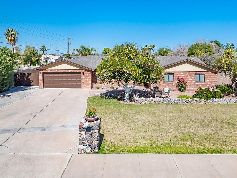 410 E Mesa Vista Ln  MLS1