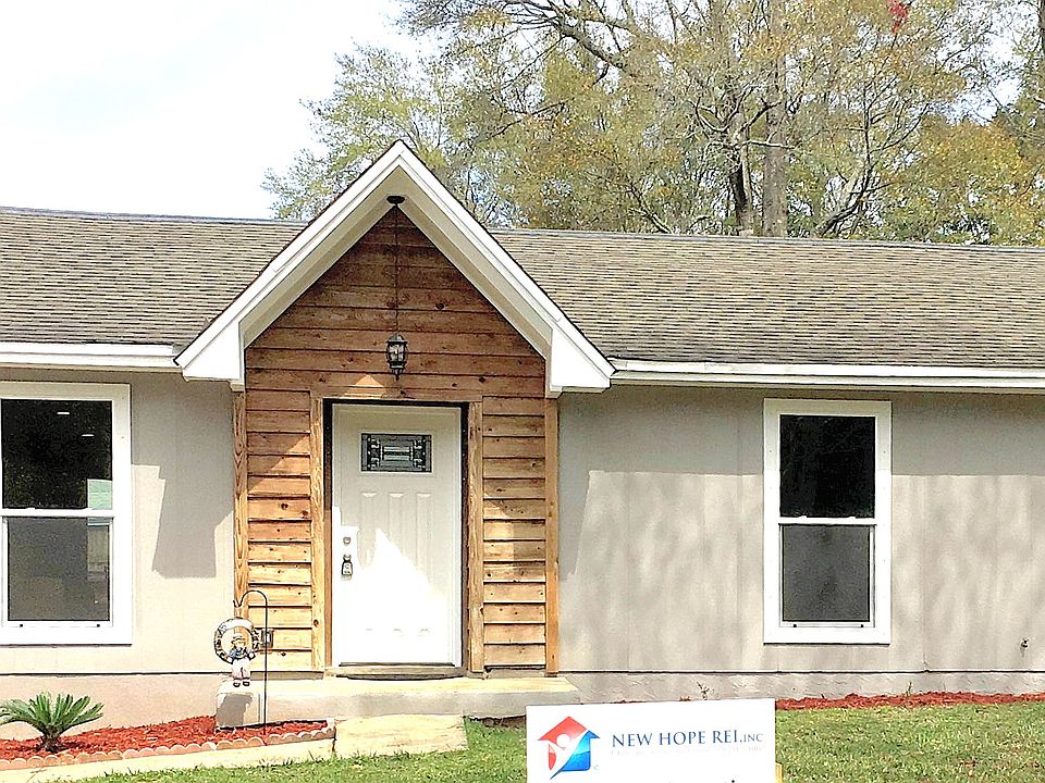 1st image of 7504 Dartmoor Dr