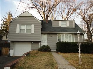 63 Merritt Ave, Bergenfield, NJ 07621