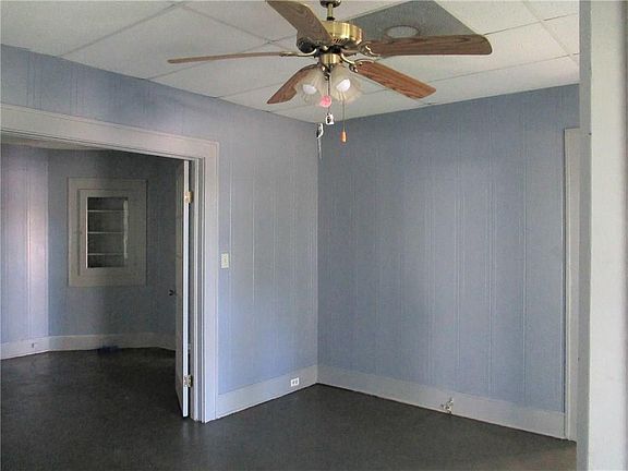 2nd image of 307 S Bevill St