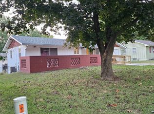 2102 N 34th Ter, Saint Joseph, MO 64506