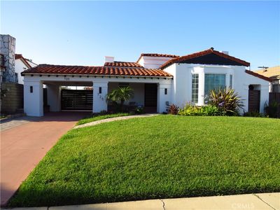 725 W 111th St, Los Angeles, CA, 90044