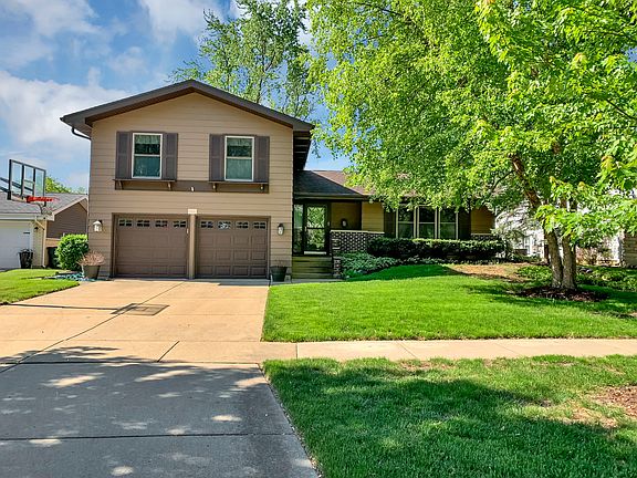 4th image of 1275 Blair Ln