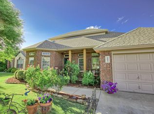 602 N 8th St, Wolfforth, TX 79382