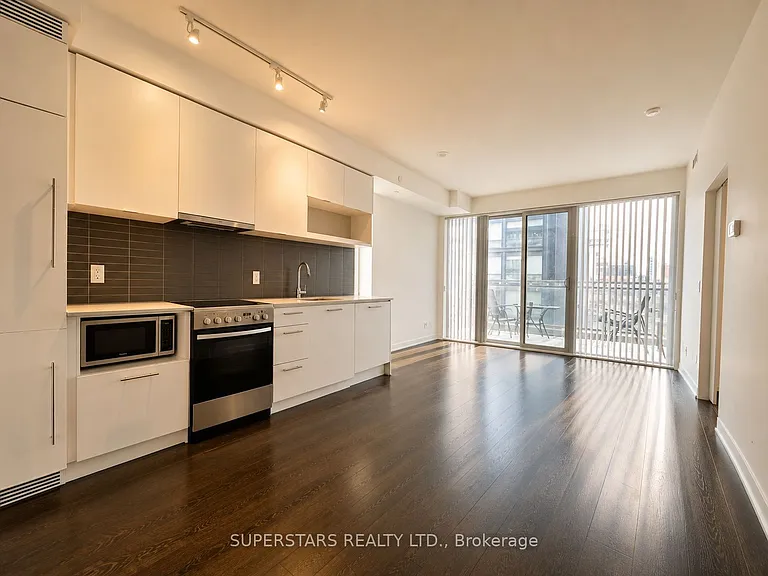 435 Richmond St W #311 — Photo 7